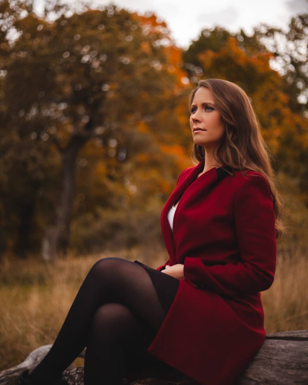 Wifey in Fall Colours - Lisah Silfwer